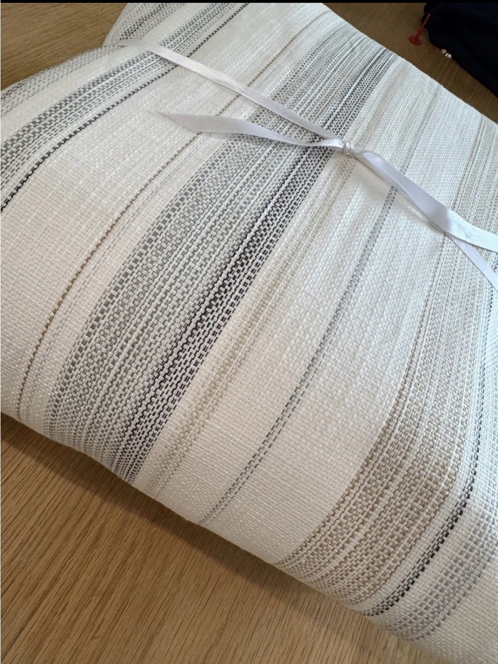Pottery Barn Clayton Striped Cotton Duvet Cover King Neural Cotton Stripe - Picture 2 of 3